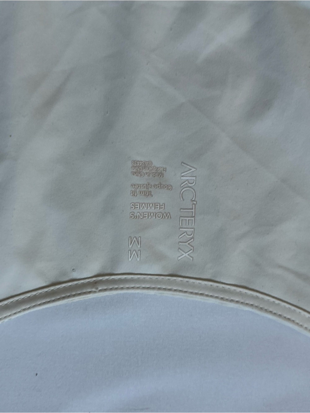 Cream Arcteryx athletic dress new condition - Picture 5 of 5